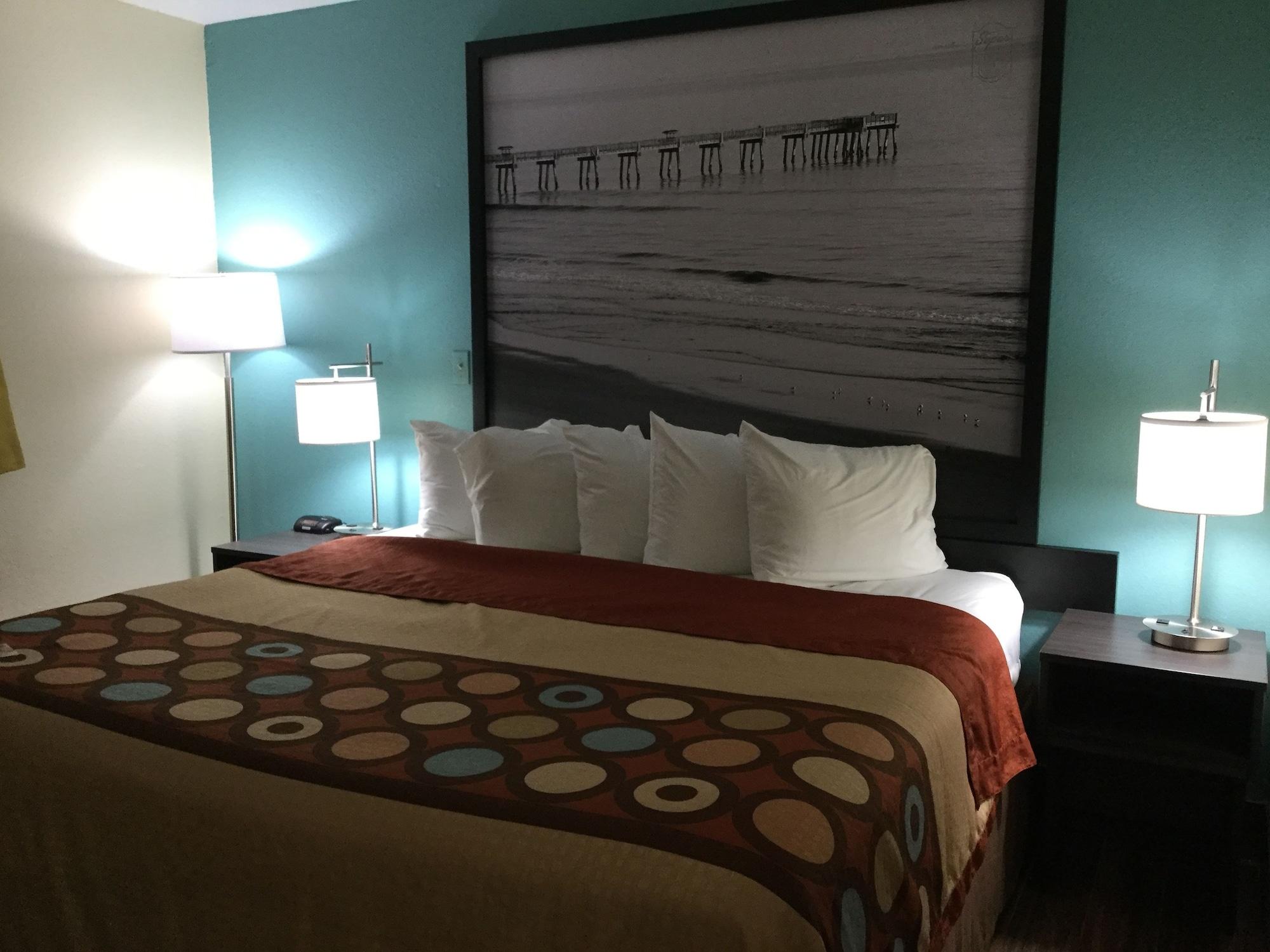 Hotel Super 8 By Wyndham Clearwater/St. Petersburg Airport Zewnętrze zdjęcie